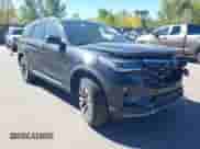 2025 Ford Explorer Platinum с VIN 1FMUK8HH9SGB64633, выставлен на аукционе IAAI как лот 43480747 с пробегом 8 649 миль миль и . История ставок и продаж доступна на DreamBid. Изображение 1.