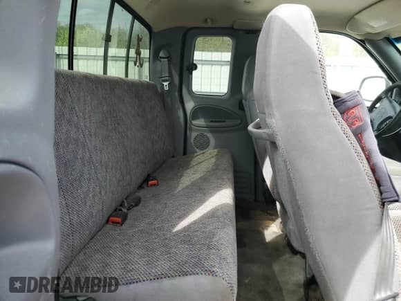 1998 Dodge 1500 с VIN 3B7HF13Y3WG188753, выставлен на аукционе Copart как лот 50501055 с пробегом 171 747 миль миль и Списание • Salvage title. История ставок и продаж доступна на DreamBid. Изображение 10.