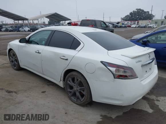 2014 Nissan Maxima SV z VIN 1N4AA5AP0EC458773, wystawiony jako IAAI lot #42718388 z przebiegiem 184 247 mil mil oraz . Historia ofert i sprzedaży dostępna na DreamBid. Obrazek 6.