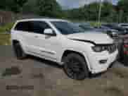 2020 Jeep Grand Cherokee Laredo E z VIN 1C4RJFAG6LC143976, wystawiony jako Copart lot #66020665 z przebiegiem 79 291 mil mil oraz Szkoda całkowita • Salvage title. Historia ofert i sprzedaży dostępna na DreamBid. Obrazek 4.