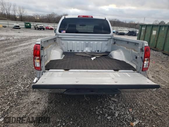 2010 Nissan Frontier SE with VIN 1N6BD0CT1AC423525, listed as a Copart auction lot 42622245 with 234,602 mi miles and Salvage title. Bid and sale history available at DreamBid. Image 6.