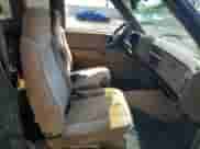 1993 Chevrolet S-10 с VIN 1GCCS19Z9P0188073, выставлен на аукционе Copart как лот 72263164 с пробегом 190 008 миль миль и Списание • Salvage title. История ставок и продаж доступна на DreamBid. Изображение 10.