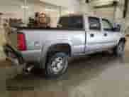 2006 Chevrolet Silverado 2500HD LT3 z VIN 1GCHK23DX6F190130, wystawiony jako Copart lot #82350845 z przebiegiem Nie podano mil oraz Szkoda całkowita • Salvage title. Historia ofert i sprzedaży dostępna na DreamBid. Obrazek 3.