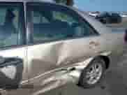 2005 Toyota Camry LE с VIN 4T1BF32K45U090062, выставлен на аукционе IAAI как лот 42405197 с пробегом 85 388 миль миль и . История ставок и продаж доступна на DreamBid. Изображение 6.