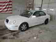 2002 Hyundai Sonata z VIN KMHWF25HX2A716609, wystawiony jako Copart lot #78454424 z przebiegiem 283 736 mil mil oraz Czysty tytuł • Clean title. Historia ofert i sprzedaży dostępna na DreamBid. Obrazek 1.