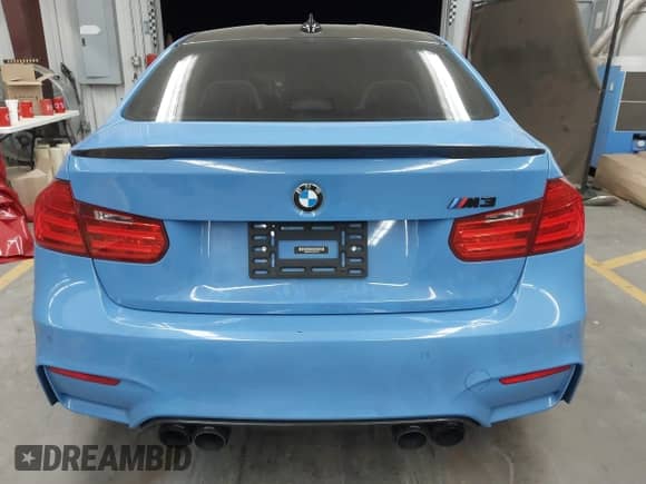 2015 BMW M3 with VIN WBS3C9C5XFP803102, listed as a IAAI auction lot 41616127 with 44,538 mi miles and . Bid and sale history available at DreamBid. Image 16.