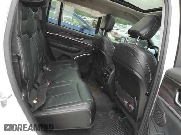 2022 Jeep Grand Cherokee с VIN 1C4RJYB67N8758284, выставлен на аукционе Copart как лот 55118295 с пробегом 44 542 миль миль и Списание • Salvage title. История ставок и продаж доступна на DreamBid. Изображение 11.