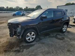 2020 Jeep Compass Latitude z VIN 3C4NJDBB1LT150182, wystawiony jako Copart lot #81210835 z przebiegiem 112 555 mil mil oraz Szkoda całkowita • Salvage title. Historia ofert i sprzedaży dostępna na DreamBid. Obrazek 1.