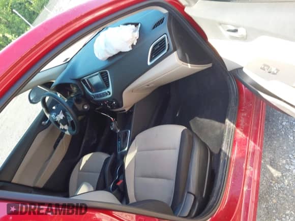 2022 Hyundai Accent SE z VIN 3KPC24A60NE165708, wystawiony jako IAAI lot #42420227 z przebiegiem 36 253 mil mil oraz . Historia ofert i sprzedaży dostępna na DreamBid. Obrazek 5.