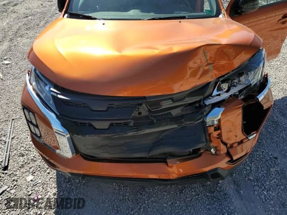 2021 Mitsubishi Outlander ES z VIN JA4ARUAU2MU008855, wystawiony jako Copart lot #84654645 z przebiegiem Nie podano mil oraz Szkoda całkowita • Salvage title. Historia ofert i sprzedaży dostępna na DreamBid. Obrazek 12.