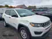 2018 Jeep Compass Sport с VIN 3C4NJDAB0JT117883, выставлен на аукционе IAAI как лот 43464152 с пробегом 90 397 миль миль и . История ставок и продаж доступна на DreamBid. Изображение 16.