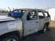 2007 Chevrolet Tahoe LTZ с VIN 1GNFC13097J406101, выставлен на аукционе IAAI как лот 43131682 с пробегом Не указан миль и . История ставок и продаж доступна на DreamBid. Изображение 6.