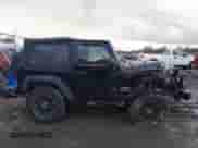 2014 Jeep Wrangler Sport z VIN 1C4AJWAG1EL327481, wystawiony jako IAAI lot #43527216 z przebiegiem 162 278 mil mil oraz . Historia ofert i sprzedaży dostępna na DreamBid. Obrazek 14.