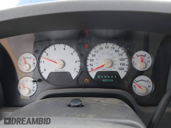 2008 Dodge 1500 ST z VIN 1D7HA18N08J167718, wystawiony jako IAAI lot #42449649 z przebiegiem 180 556 mil mil oraz . Historia ofert i sprzedaży dostępna na DreamBid. Obrazek 7.