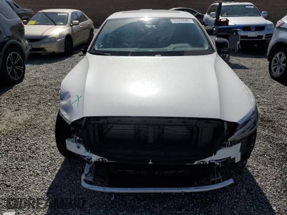 2022 Volvo S60 Momentum z VIN 7JRL12FZ2NG161011, wystawiony jako Copart lot #60936085 z przebiegiem 12 225 mil mil oraz Szkoda całkowita • Salvage title. Historia ofert i sprzedaży dostępna na DreamBid. Obrazek 5.