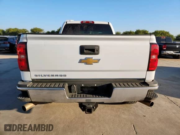 2019 Chevrolet Silverado 2500HD Work Truck с VIN 2GC2KREGXK1200971, выставлен на аукционе Copart как лот 85196745 с пробегом 172 688 миль миль и Списание • Salvage title. История ставок и продаж доступна на DreamBid. Изображение 6.