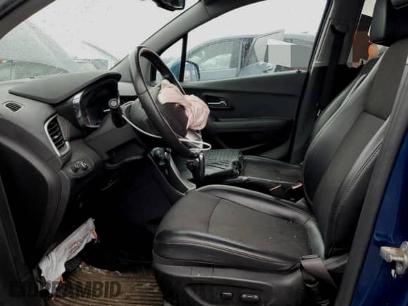 2019 Chevrolet Trax LT with VIN 3GNCJLSBXKL343163, listed as a Copart auction lot 61429345 with 88,819 mi miles and Clean title. Bid and sale history available at DreamBid. Image 7.