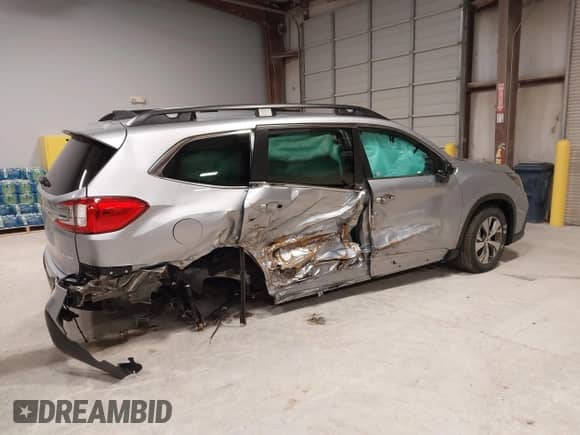 2025 Subaru Ascent Premium with VIN 4S4WMADD3S3406191, listed as a IAAI auction lot 41751465 with 1,146 mi miles and . Bid and sale history available at DreamBid. Image 6.