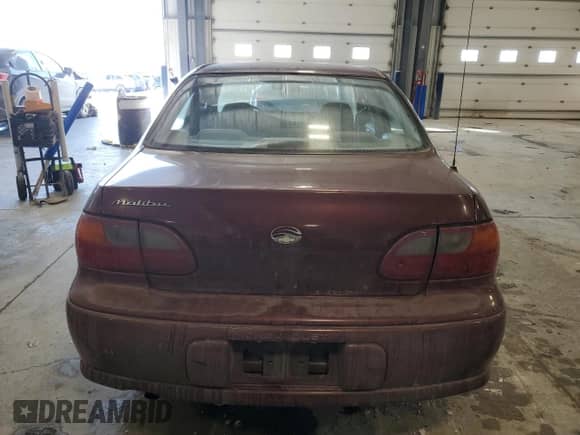 1997 Chevrolet Malibu с VIN 1G1ND52T1VY137593, выставлен на аукционе Copart как лот 45561625 с пробегом 60 045 миль миль и Списание • Salvage title. История ставок и продаж доступна на DreamBid. Изображение 6.