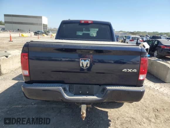 2014 Ram 1500 Tradesman z VIN 1C6RR7FG7ES463878, wystawiony jako Copart lot #81834695 z przebiegiem 262 205 mil mil oraz Szkoda całkowita • Salvage title. Historia ofert i sprzedaży dostępna na DreamBid. Obrazek 6.