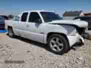 2005 Chevrolet Silverado SS с VIN 2GCEK19N651263741, выставлен на аукционе Copart как лот 63927595 с пробегом 201 958 миль миль и Списание • Salvage title. История ставок и продаж доступна на DreamBid. Изображение 4.