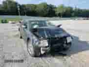 2007 Chrysler 300 C z VIN 2C3KA63H17H838798, wystawiony jako Copart lot #81667125 z przebiegiem 118 140 mil mil oraz Szkoda całkowita • Salvage title. Historia ofert i sprzedaży dostępna na DreamBid. Obrazek 13.