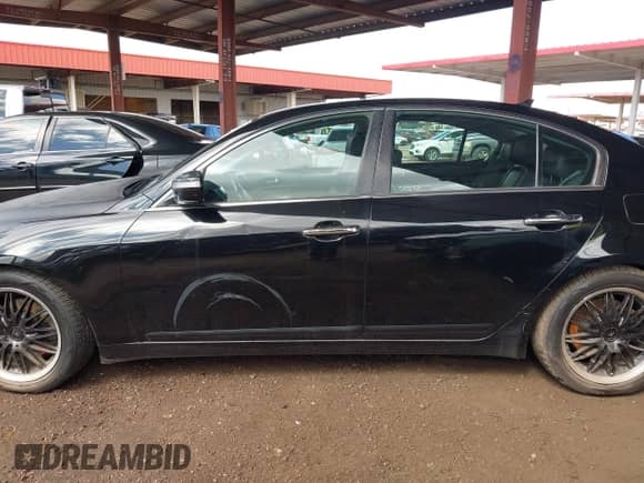 2011 Hyundai Genesis с VIN KMHGC4DE8BU128948, выставлен на аукционе IAAI как лот 43432940 с пробегом 162 146 миль миль и . История ставок и продаж доступна на DreamBid. Изображение 15.