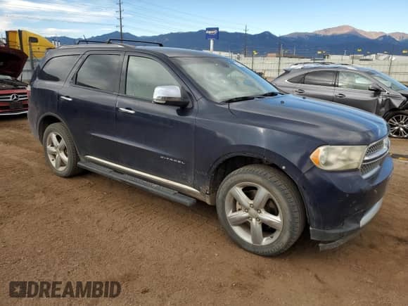 2013 Dodge Durango Citadel with VIN 1C4RDHEG4DC529519, listed as a Copart auction lot 72083545 with 190,900 mi miles and Salvage title. Bid and sale history available at DreamBid. Image 4.