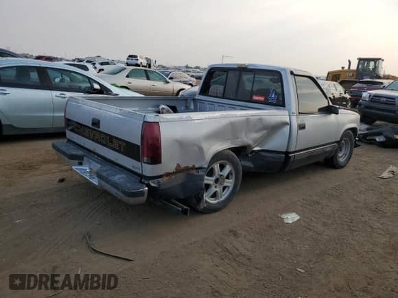 1989 Chevrolet Silverado 1500 с VIN 1GCDC14K9KZ257649, выставлен на аукционе Copart как лот 63977714 с пробегом 177 025 миль миль и Чистый • Clean title. История ставок и продаж доступна на DreamBid. Изображение 3.