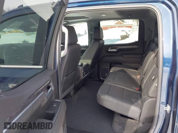 2022 Chevrolet Silverado 1500 LTZ z VIN 2GCUDGED8N1511011, wystawiony jako IAAI lot #41378959 z przebiegiem 30 665 mil mil oraz . Historia ofert i sprzedaży dostępna na DreamBid. Obrazek 8.
