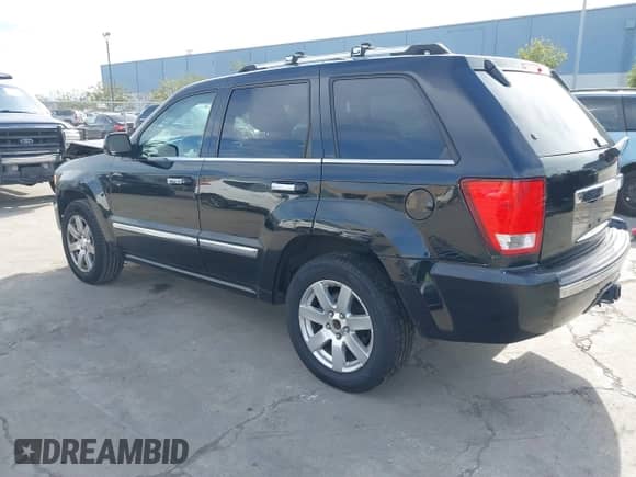 2009 Jeep Grand Cherokee with VIN 1J8HS68T49C524111, listed as a IAAI auction lot 41605917 with 133,441 mi miles and . Bid and sale history available at DreamBid. Image 3.