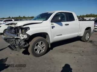 2014 Toyota Tundra SR с VIN 5TFRY5F15EX172570, выставлен на аукционе Copart как лот 66223085 с пробегом 127 197 миль миль и Списание • Salvage title. История ставок и продаж доступна на DreamBid. Изображение 1.