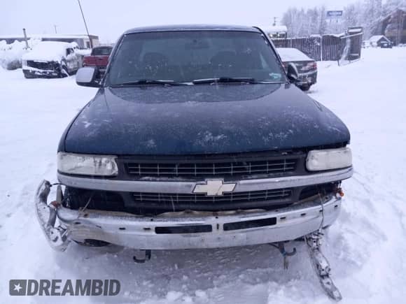 2001 Chevrolet Silverado 1500 LS z VIN 1GCEK19V61E191514, wystawiony jako Copart lot #81968884 z przebiegiem 156 785 mil mil oraz Szkoda całkowita • Salvage title. Historia ofert i sprzedaży dostępna na DreamBid. Obrazek 5.