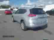 2016 Nissan Rogue SV with VIN KNMAT2MT0GP725630, listed as a IAAI auction lot 43416010 with 123,694 mi miles and . Bid and sale history available at DreamBid. Image 3.