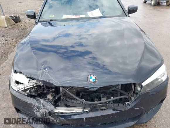 2018 BMW 5 Series 540i xDrive с VIN WBAJE7C58JWD49881, выставлен на аукционе IAAI как лот 42091065 с пробегом 73 542 миль миль и . История ставок и продаж доступна на DreamBid. Изображение 10.