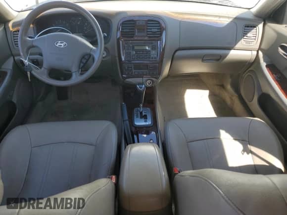 2004 Hyundai Sonata GLS z VIN KMHWF35H54A029224, wystawiony jako Copart lot #71306425 z przebiegiem 107 260 mil mil oraz Szkoda całkowita • Salvage title. Historia ofert i sprzedaży dostępna na DreamBid. Obrazek 8.