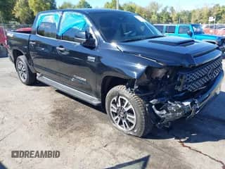 2020 Toyota Tundra SR5 с VIN 5TFDY5F16LX899367, выставлен на аукционе IAAI как лот 43402611 с пробегом 90 976 миль миль и . История ставок и продаж доступна на DreamBid. Изображение 1.