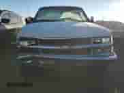 1999 Chevrolet Silverado 2500 с VIN 1GCGK23J9XF003771, выставлен на аукционе Copart как лот 88144385 с пробегом 208 959 миль миль и Списание • Salvage title. История ставок и продаж доступна на DreamBid. Изображение 5.