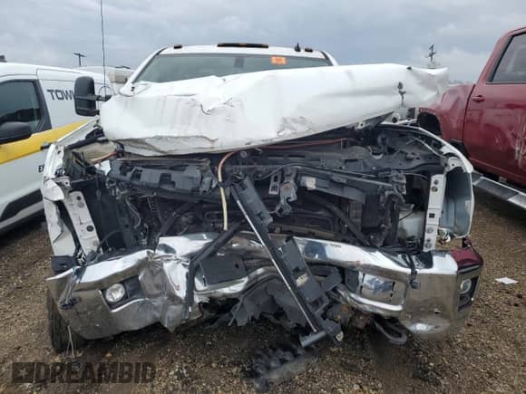 2015 Chevrolet Silverado 3500HD LTZ z VIN 1GC4K0C88FF155883, wystawiony jako Copart lot #87857005 z przebiegiem Nie podano mil oraz Szkoda całkowita • Salvage title. Historia ofert i sprzedaży dostępna na DreamBid. Obrazek 5.