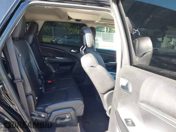 2015 Dodge Journey SXT with VIN 3C4PDCBG7FT583547, listed as a IAAI auction lot 43438520 with 144,178 mi miles and . Bid and sale history available at DreamBid. Image 8.