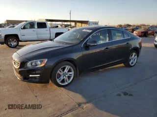 2015 Volvo S60 T5 Platinum с VIN YV1612TM1F1361171, выставлен на аукционе Copart как лот 36642793 с пробегом 58 929 миль миль и . История ставок и продаж доступна на DreamBid. Изображение 1.