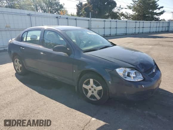 2009 Chevrolet Cobalt LS с VIN 1G1AS58H597212699, выставлен на аукционе Copart как лот 71855115 с пробегом 133 100 миль миль и Списание • Salvage title. История ставок и продаж доступна на DreamBid. Изображение 4.