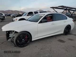 2022 BMW 3 Series M340i xDrive with VIN 3MW5U9J04N8C24671, listed as a Copart auction lot 85688734 with 7,555 mi miles and Salvage title. Bid and sale history available at DreamBid. Image 1.