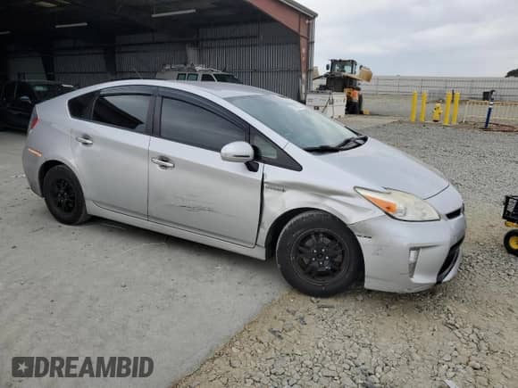 2013 Toyota Prius One z VIN JTDKN3DU5D1683094, wystawiony jako Copart lot #81797635 z przebiegiem 292 035 mil mil oraz Szkoda całkowita • Salvage title. Historia ofert i sprzedaży dostępna na DreamBid. Obrazek 4.