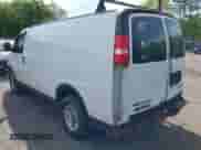 2006 Chevrolet City Express Cargo with VIN 1GCHG352X61171450, listed as a IAAI auction lot 42258573 with 171,657 mi miles and . Bid and sale history available at DreamBid. Image 3.