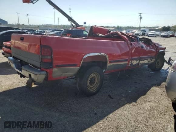 2000 Dodge 2500 with VIN 1B7KC2369YJ129100, listed as a Copart auction lot 73512904 with Not provided miles and Non repairable. Bid and sale history available at DreamBid. Image 3.
