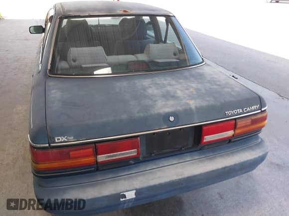 1991 Toyota Camry DLX с VIN 4T1SV21E7MU421370, выставлен на аукционе IAAI как лот 42266520 с пробегом 298 909 миль миль и . История ставок и продаж доступна на DreamBid. Изображение 14.