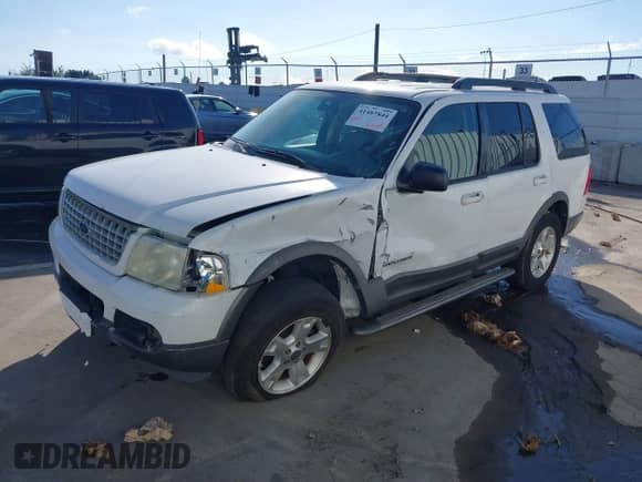 2005 Ford Explorer XLT z VIN 1FMZU73W45ZA16401, wystawiony jako IAAI lot #41487844 z przebiegiem 173 384 mil mil oraz . Historia ofert i sprzedaży dostępna na DreamBid. Obrazek 17.
