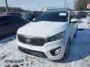 2016 Kia Sorento SXL z VIN 5XYPKDA51GG108352, wystawiony jako IAAI lot #41591684 z przebiegiem 175 872 mil mil oraz . Historia ofert i sprzedaży dostępna na DreamBid. Obrazek 18.