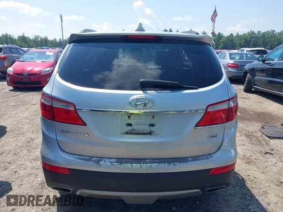 2015 Hyundai Santa Fe GLS with VIN KM8SMDHFXFU114131, listed as a IAAI auction lot 42744360 with 137,199 mi miles and . Bid and sale history available at DreamBid. Image 16.